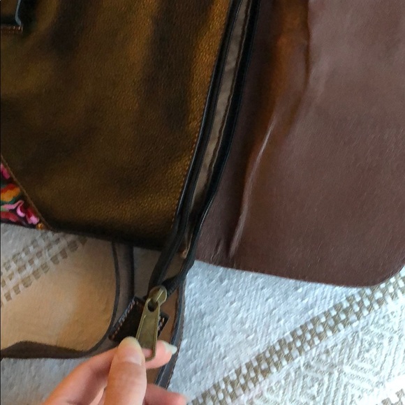 Black Leather and Embroidered Crossbody Bag - Picture 4 of 8